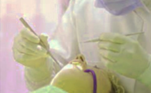 �Ի��ڰ����_ʼ�ĳ��Z����