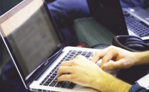 ������ľ�����(y��u)������