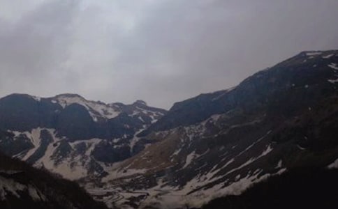 �L��ɽ��ɽ�󻨈@�����~