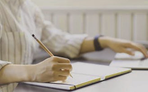 ���縸���ӡ������x��У�ͨ��5ƪ��