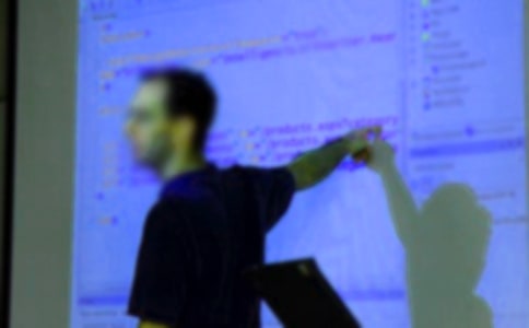 �ж��������v���ƪ