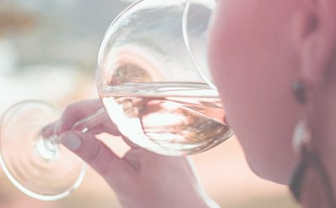 喝酒的說說(匯編15篇)