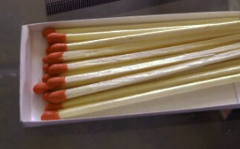 �u���СŮ���x���400��