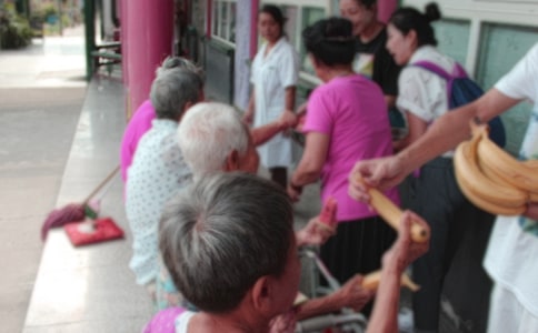 ����Ժ��־Ը�Ĳ߄�������