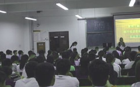 �y�и�(j��ng)Ƹ���������v��