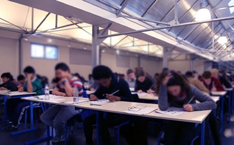 期中考試總結作文700字(二)