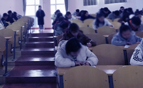 �WУ�п���ԇ���������x6ƪ��