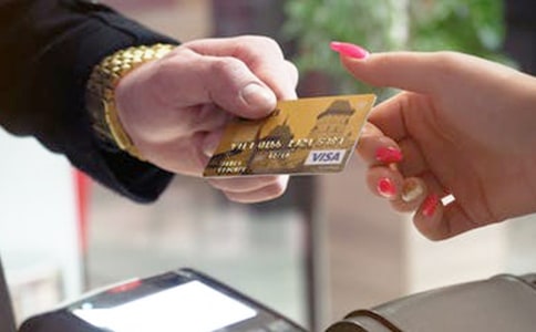 �y���J��͑���(j��ng)������(b��o)�淶�ģ�ͨ��14ƪ��