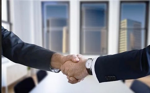 關(guān)于保險客戶服務(wù)承諾書