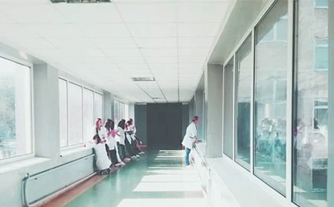 �T�\�������