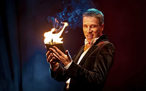 ��ɫ���ǽ�����ħ�g(sh��)������xԇ�}����