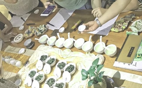 Ʒ�b���gӭ�~