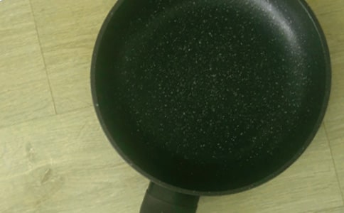 我愛平底鍋的童話故事