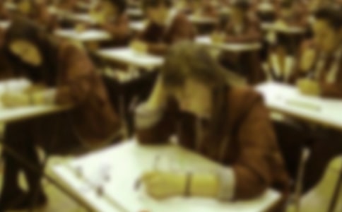 ӭ����ĩ��ԇ�����v�巶��100�֣����x8ƪ��