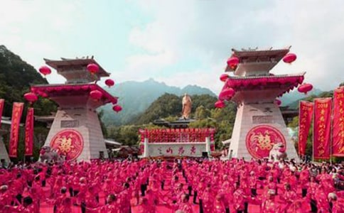 ���yƷ�c���Ӳ߄���������