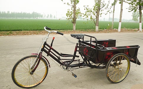 С����(h��)����݆܇(ch��)�̰�ģ�壨���x16ƪ��