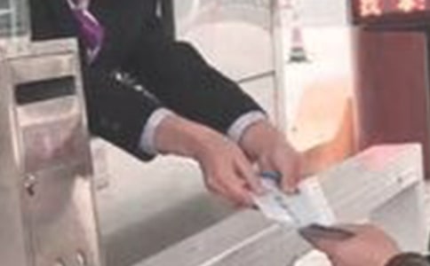 ���ٹ�·���M�T�������淶�ģ�ͨ��8ƪ��