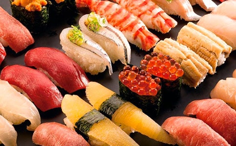 爸爸教我做壽司作文