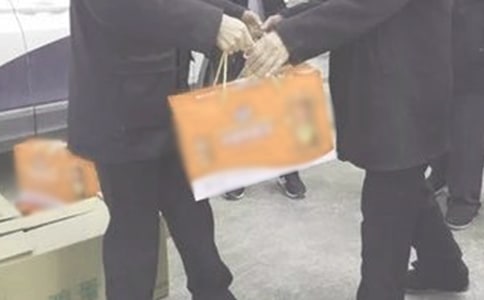 關于珠寶贈送禮儀