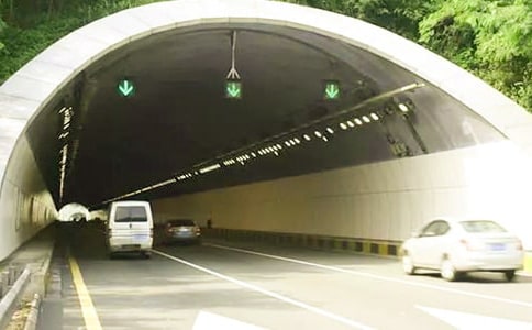 ������}�̰����r����������ͨ��12ƪ��