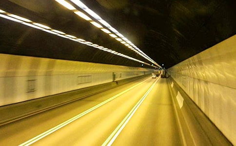 �������޿��g���I(y��)�¹ʑ�(y��ng)���ݾ��������ģ�ͨ��5ƪ��