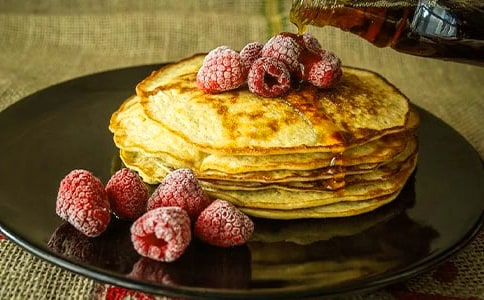 ���Ҹ����c�ݱ�ѩ�۸��'���ąR��800������