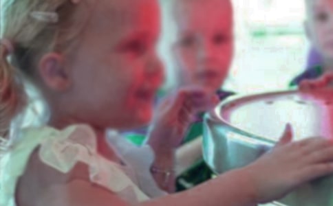 Ů����.ͯ��Ԋ��