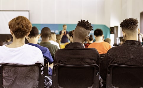 �и������