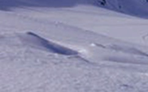 �茑����ѩɽ��Ԋ��