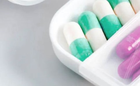 �t���C��ˎƷ�r���Բ��淶�ģ�ͨ��7ƪ��