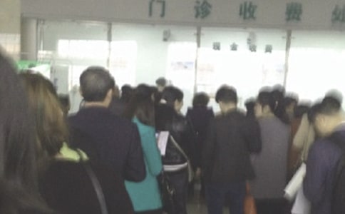 �t���Բ��Լm���Ĉ�淶��