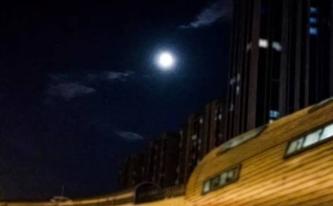 �y���Aҹ����