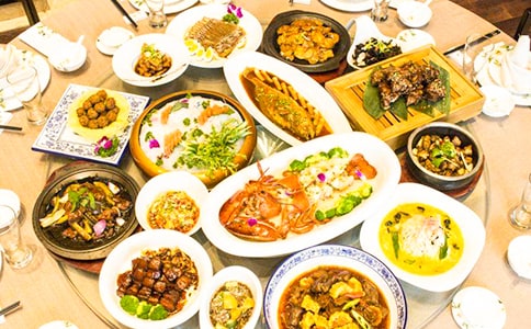 �в��^���U��ͬ��ͨ��16ƪ��