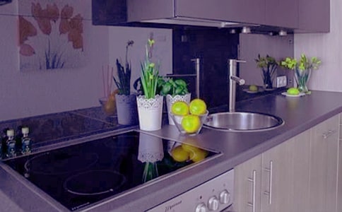 ����Ʒ�������b�޺�ͬ���ąR��7ƪ