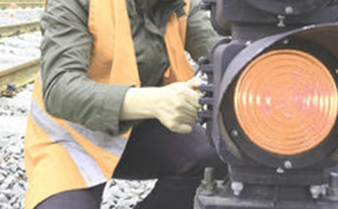 �P(gu��n)�ڰ�ȫ�T��(g��)�˹������Y(ji��)���ģ�ͨ��30ƪ��