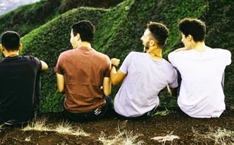 【經(jīng)典】樂于助人的同學(xué)作文