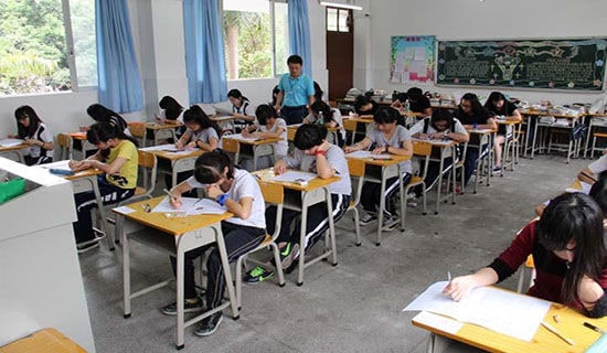 �W����όW��С�Wһ�꼉�Z�ĵڶ����¿�ԇ������������Ԫ