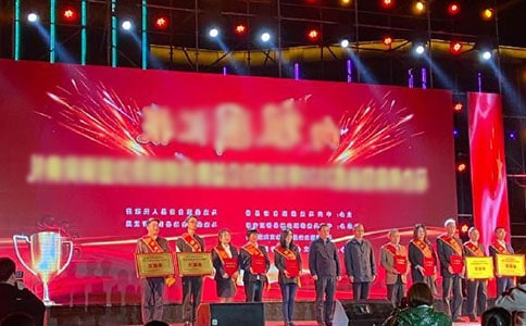 2016尋找最美鄉(xiāng)村教師頒獎(jiǎng)典禮觀后感