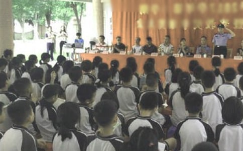 ��Wɢ�W��YУ�L�vԒ��[ͨ��]