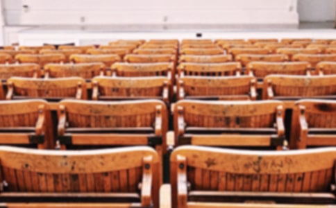 �WУ���k���ҹ������Y��ͨ��20ƪ��