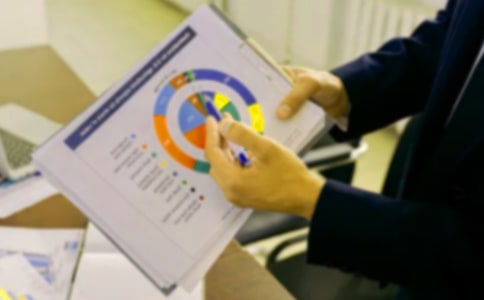 �P��У�L��Ⱥ������˿��Y�����x5ƪ��